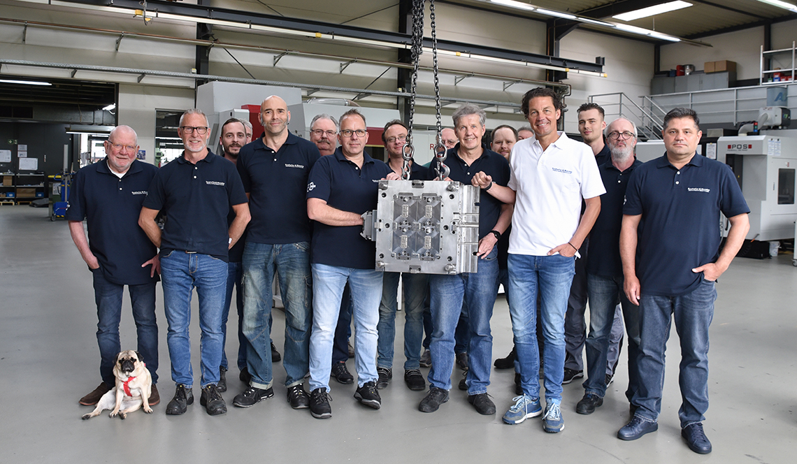 Perfekte Stahlform,  passgenaue Schließsysteme